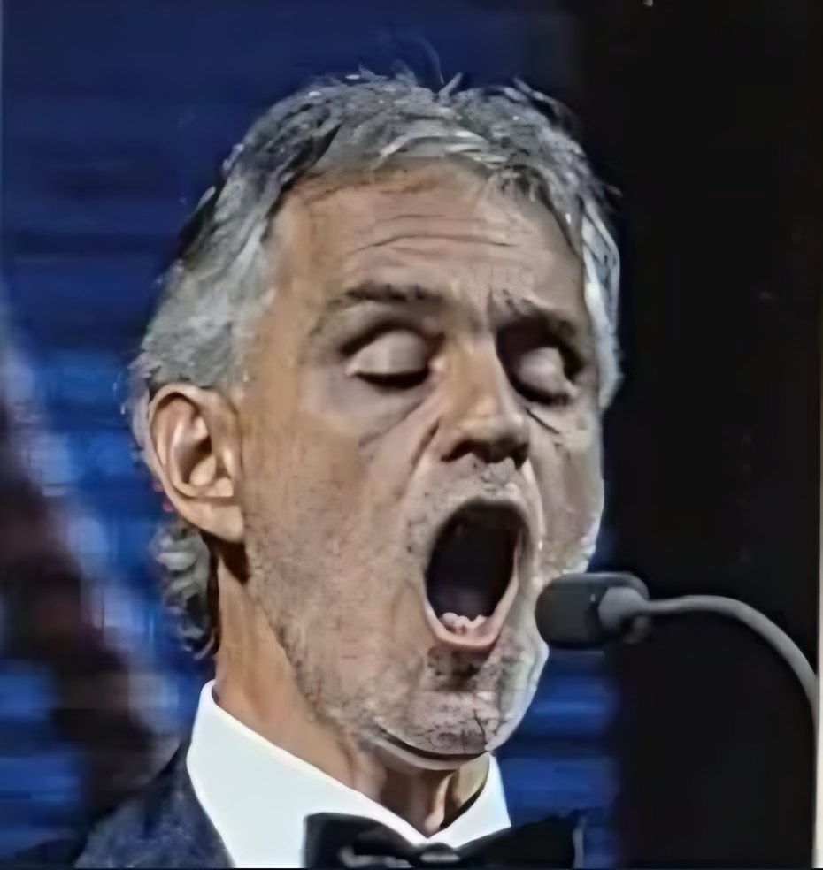 אנדראה בוצ׳לי